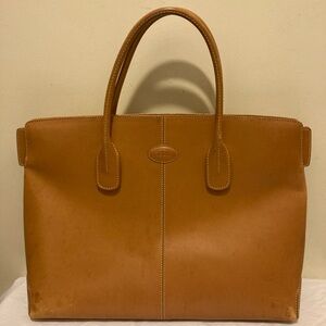 Tod's Caramel Brown Leather Tote